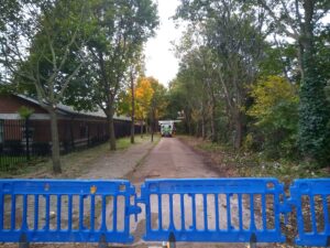 Marlborough Higways footpath clearance 4 Marlborough Higways footpath clearance 4
